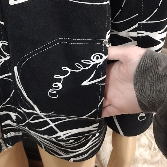 Berek Women's Size Small Black and White Stretchy Zip-up Cotton Spandex Jacket - Picture 9 of 16